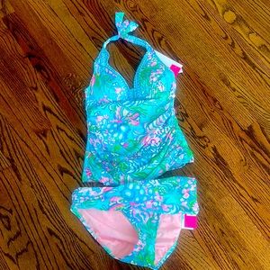Lilly Pulitzer Halter Bliss Tankini top (6) and sarong hipster bottom (8)